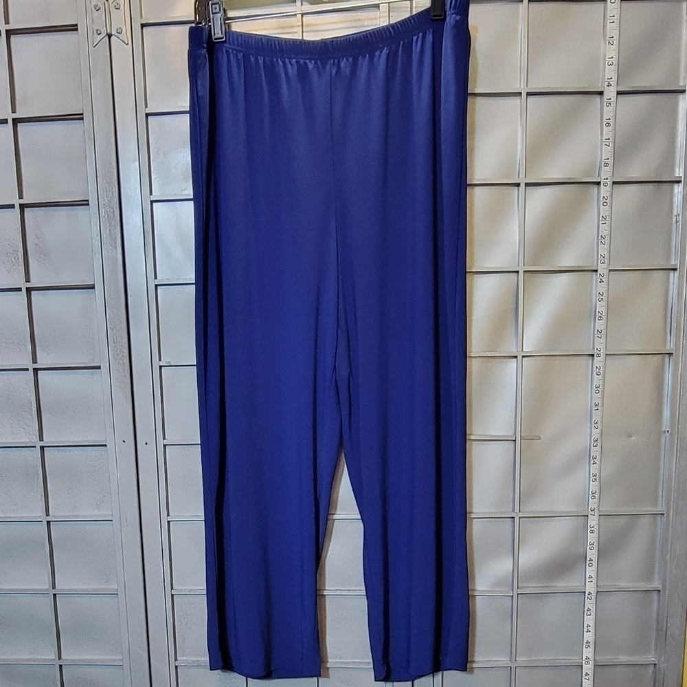 Effortless style by citiknits size large blue pants